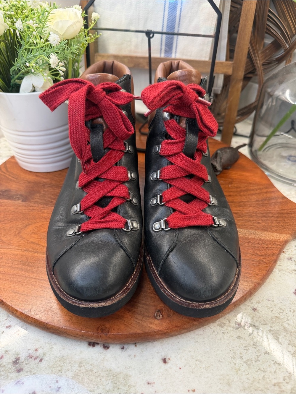 Bionica Black Leather Hiking-style Boots with Red Laces